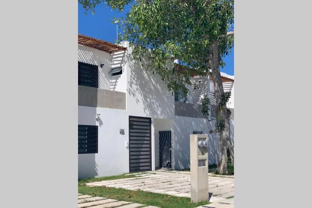 La Casa Del Arbol -4Bed 3 Bath Villa Puerto Morelos Mexikó