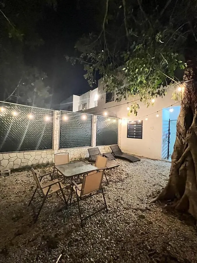 La Casa Del Arbol -4Bed 3 Bath Villa Puerto Morelos