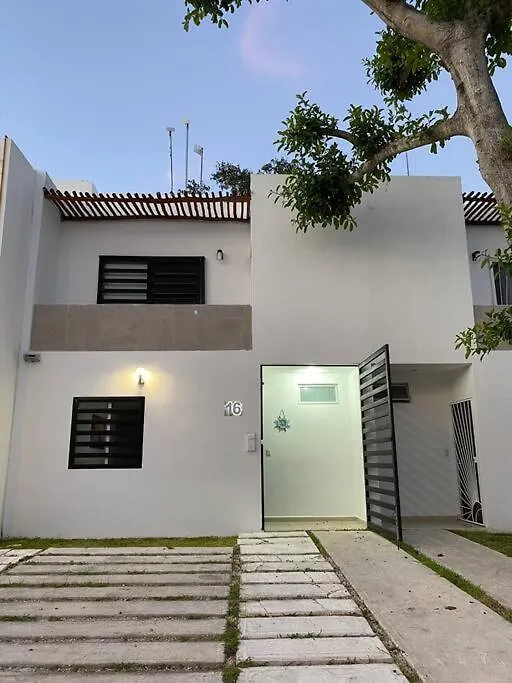 La Casa Del Arbol -4Bed 3 Bath Villa Puerto Morelos Feriehus