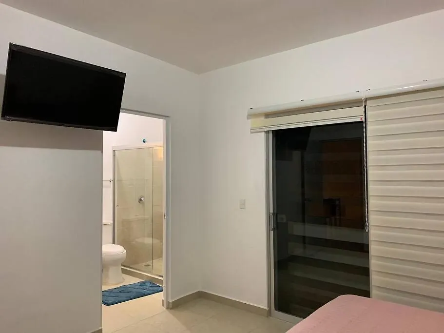 Feriehus La Casa Del Arbol -4Bed 3 Bath Villa Puerto Morelos Mexico